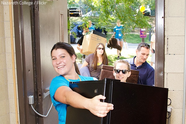 There are many steps you can take to make dorm move-in day smooth and successful.