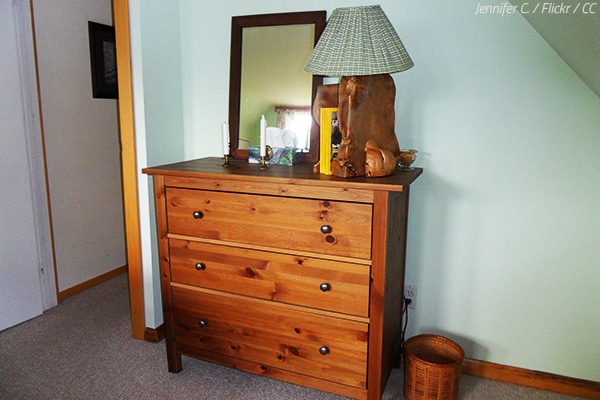 How to move a dresser by yourself