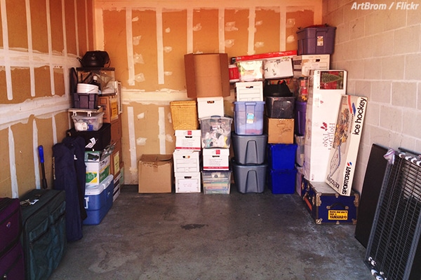 How to pack a storage unit when moving home