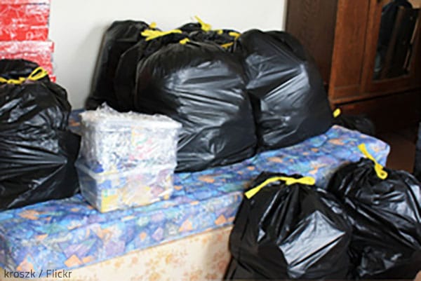 You need to check in advance whether your movers will move trash bags.